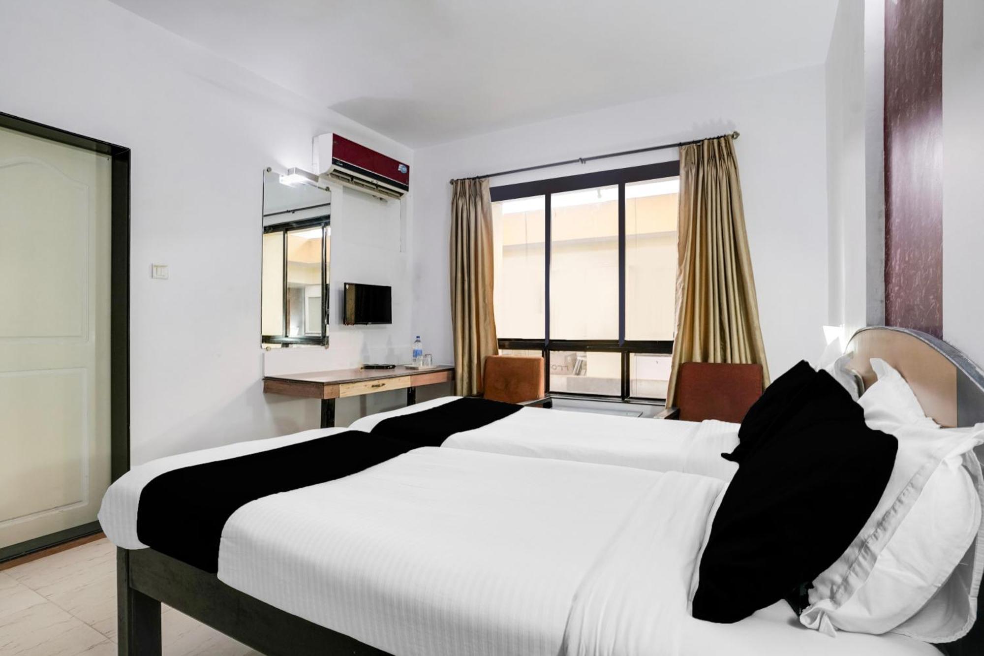 Super Townhouse Margao Near Railway Station Otel Dış mekan fotoğraf