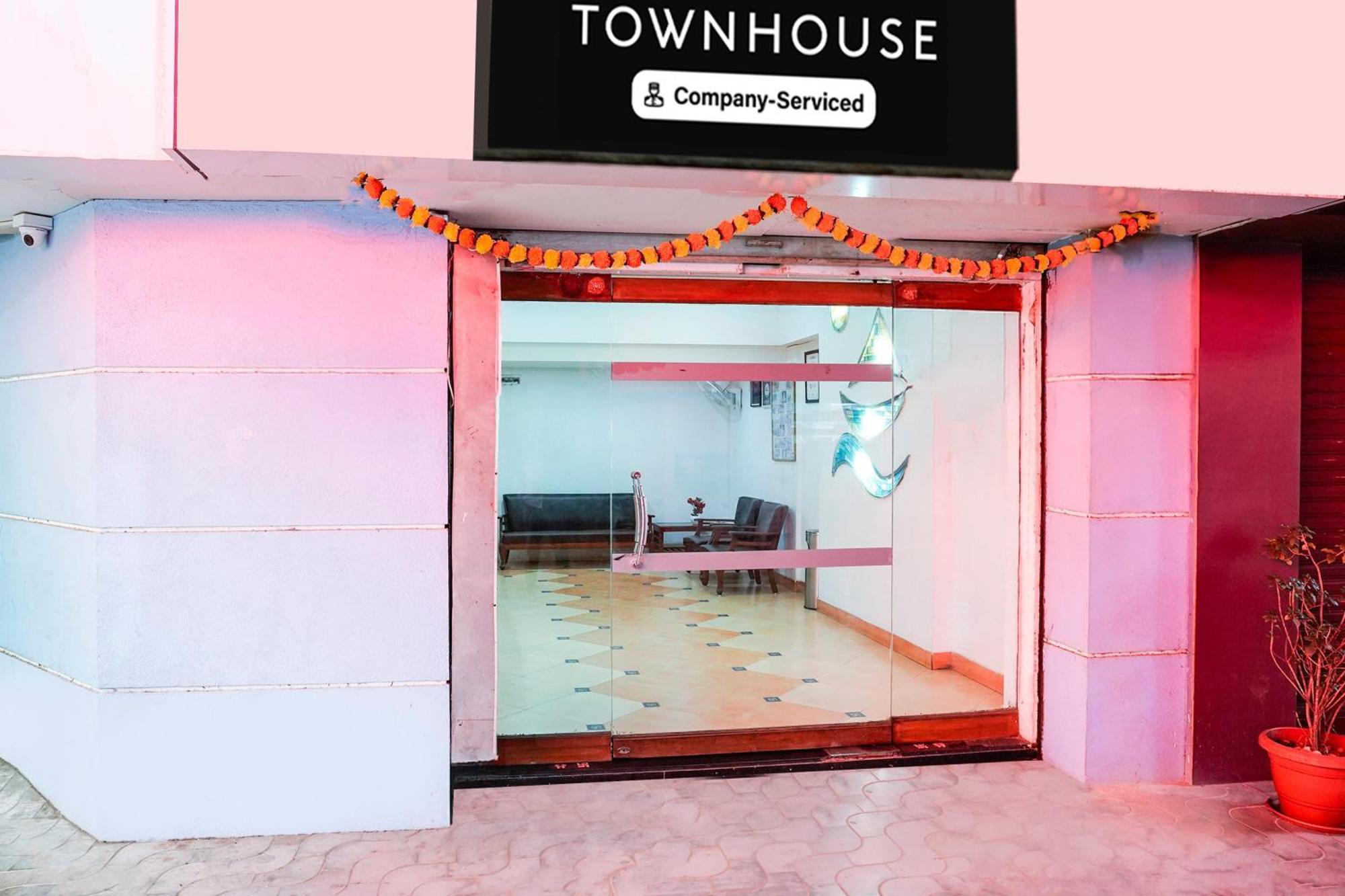 Super Townhouse Margao Near Railway Station Otel Dış mekan fotoğraf